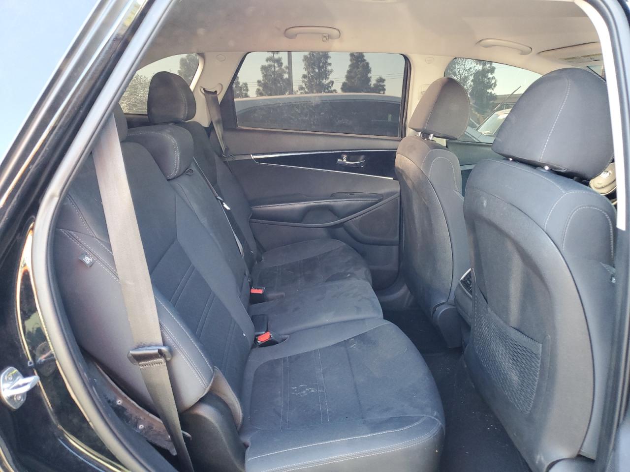 2019 Kia Sorento - Image 10