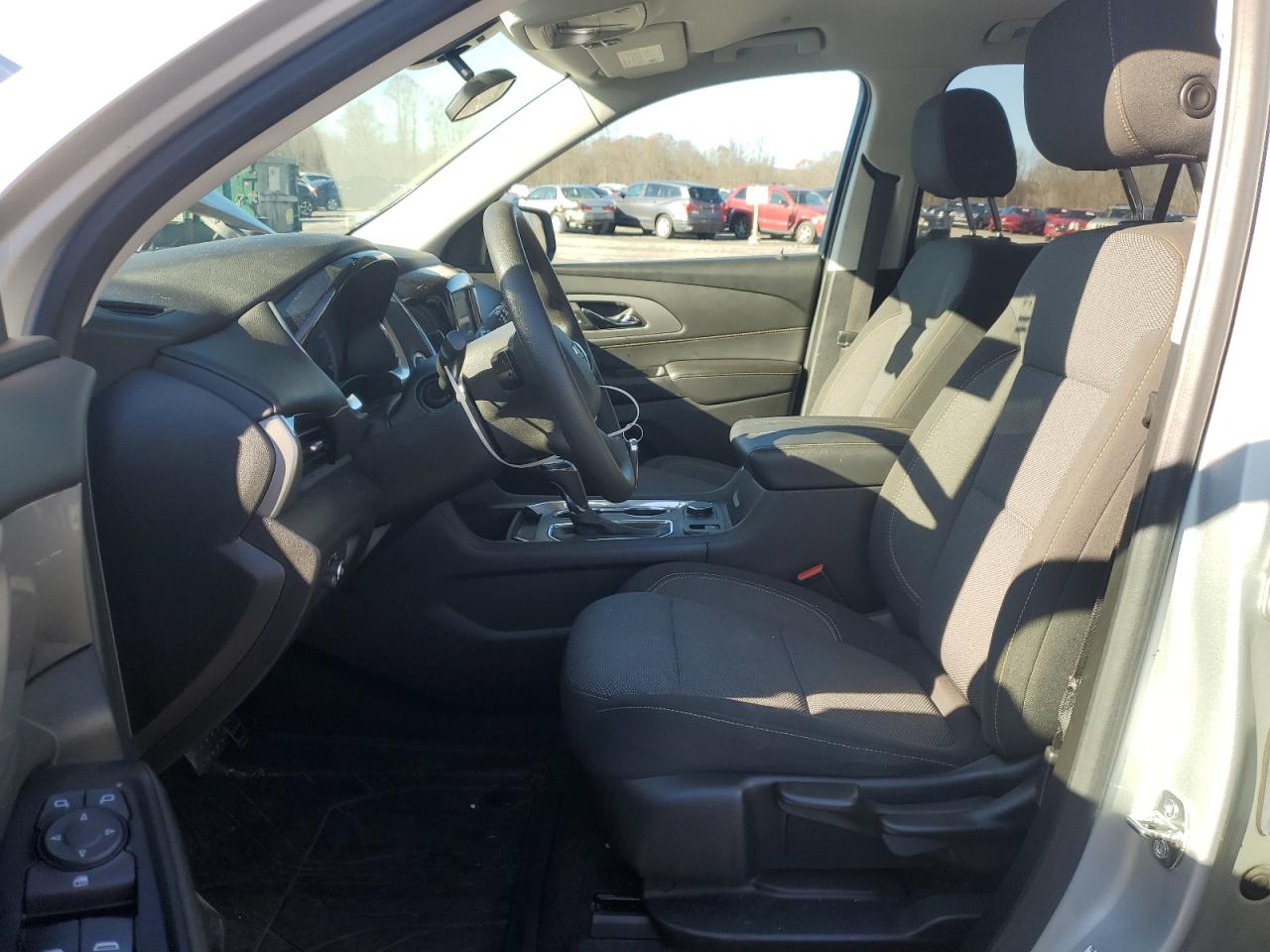 2020 Chevrolet Traverse - Image 7