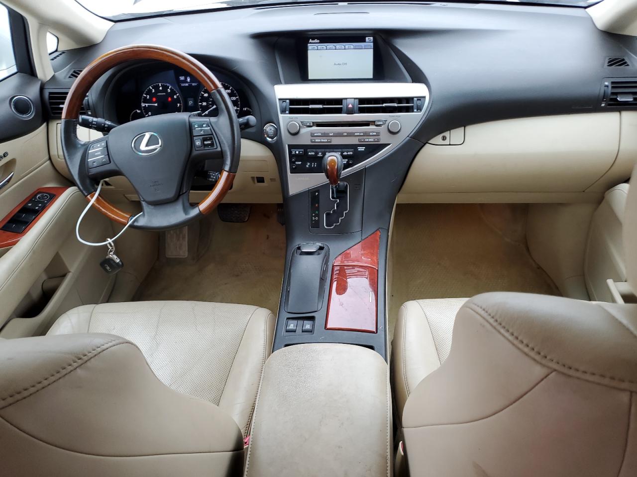 2010 Lexus RX - Image 8