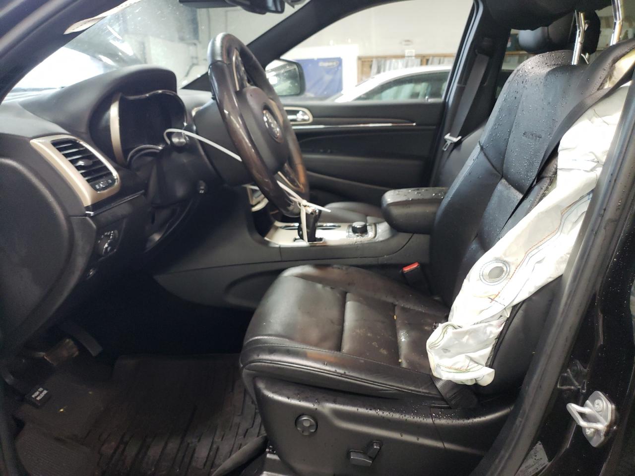 2015 Jeep Grand Cherokee - Image 7
