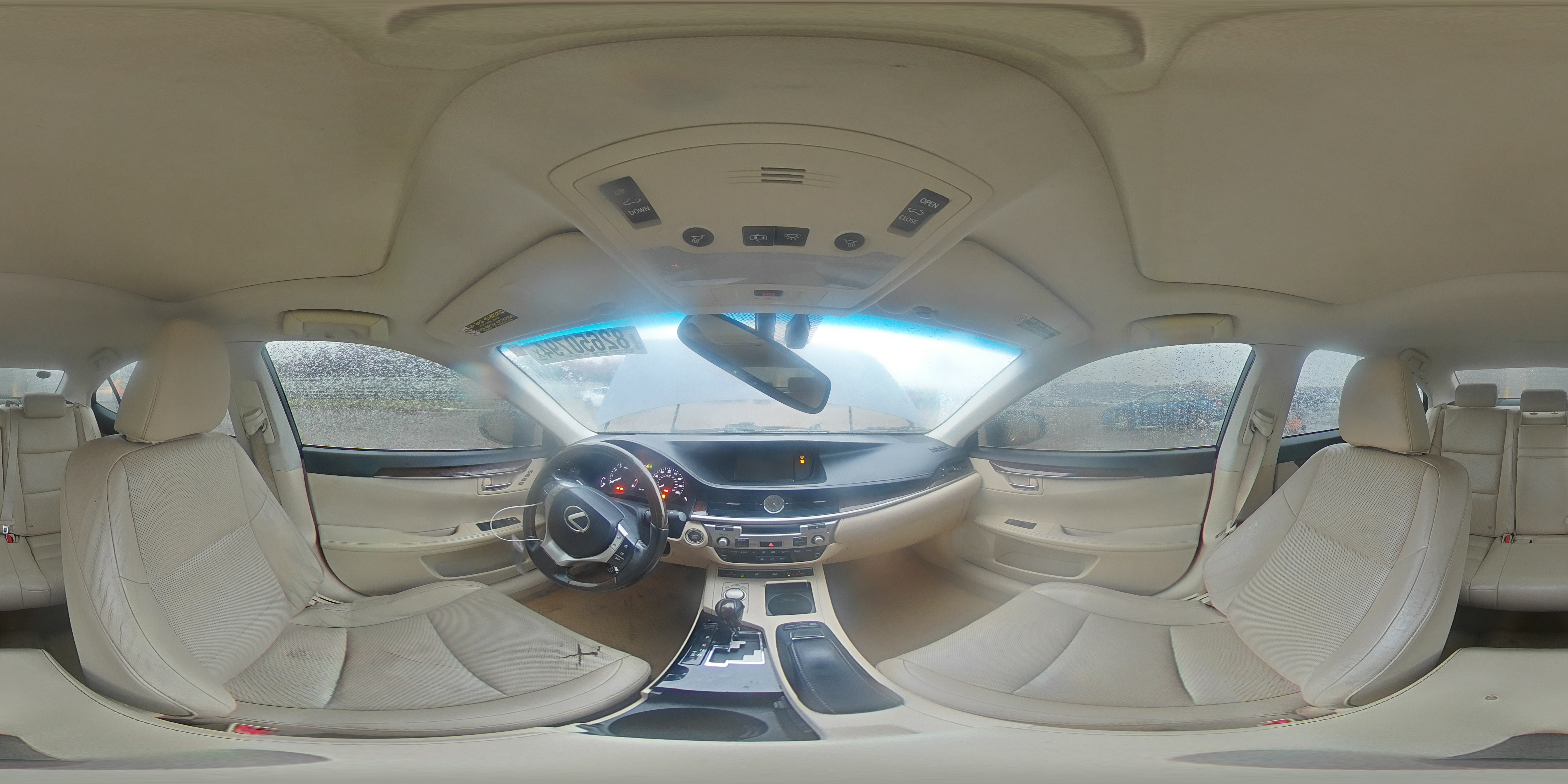 2013 Lexus ES - Image 15