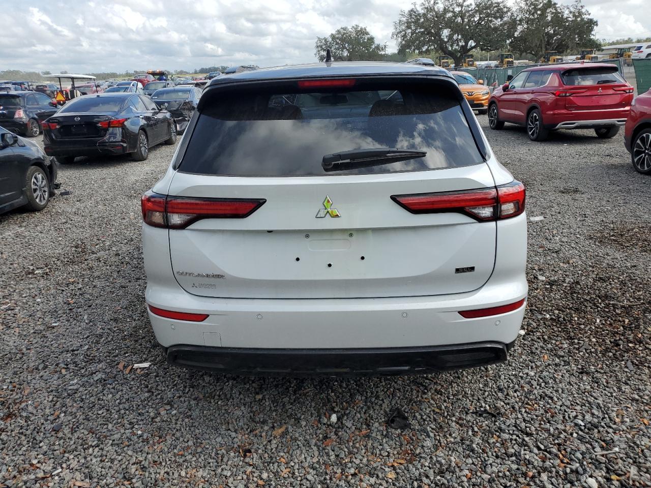 2024 Mitsubishi Outlander Sel VIN: JA4J3WA81RZ057992 Lot: 79607584