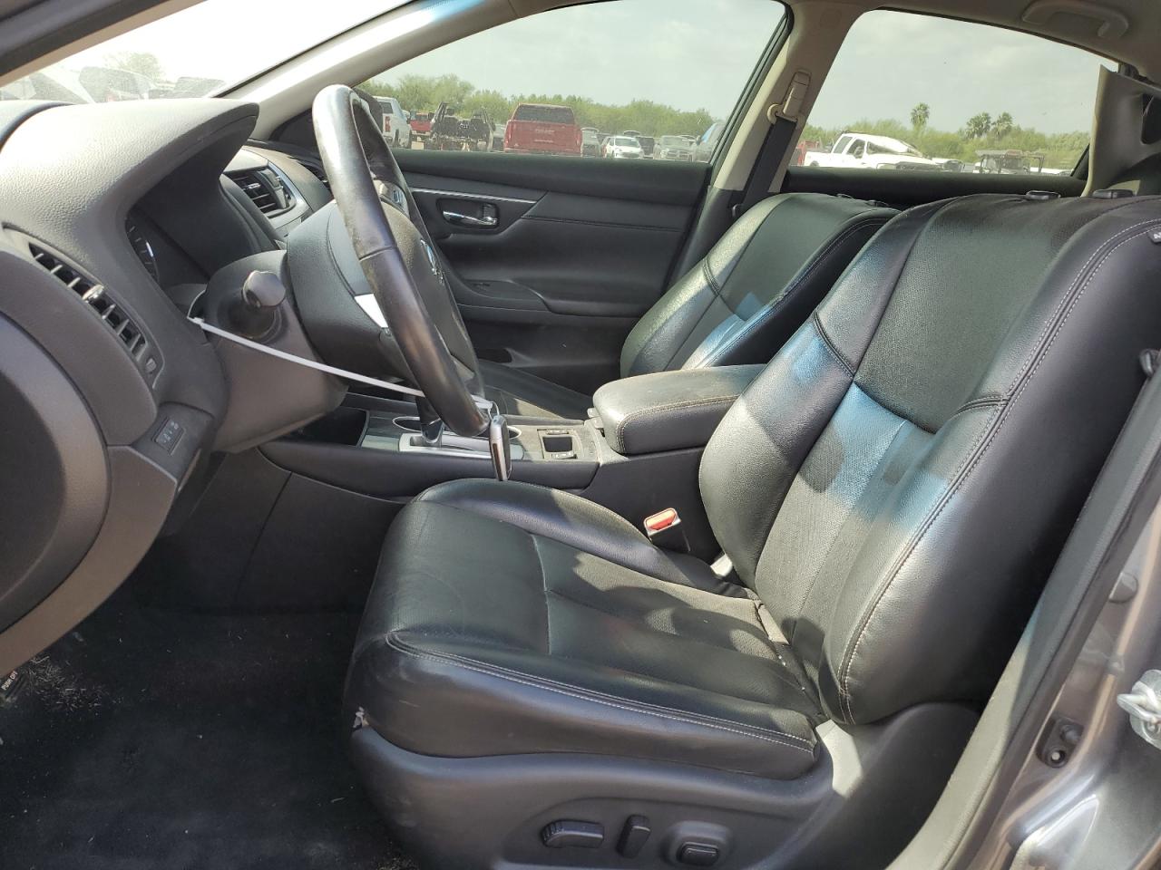 2018 Nissan Altima - Image 7