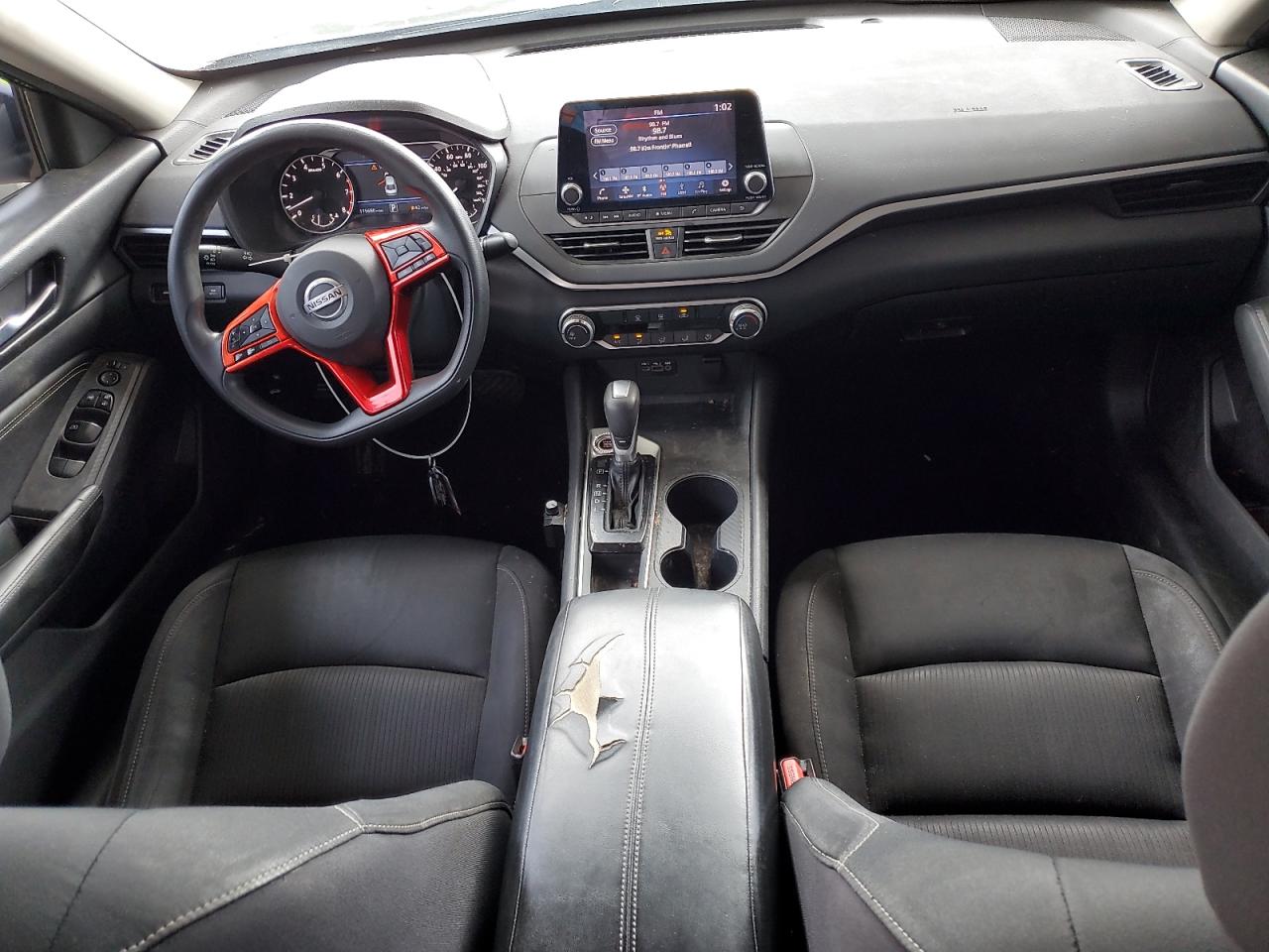 2019 Nissan Altima - Image 8