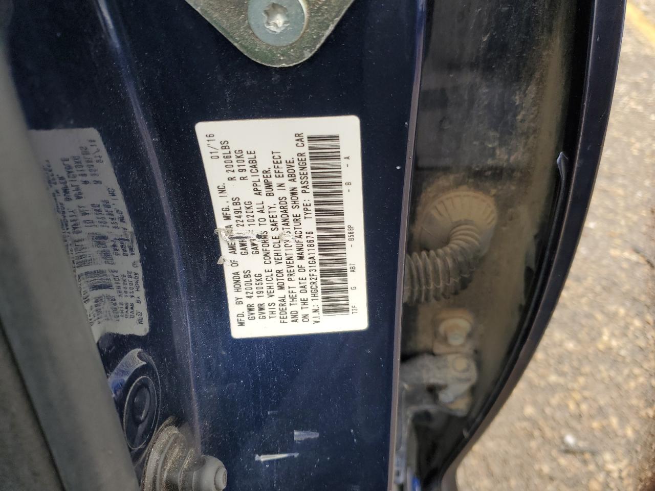 1HGCR2F31GA118676 HONDA ACCORD 2016
