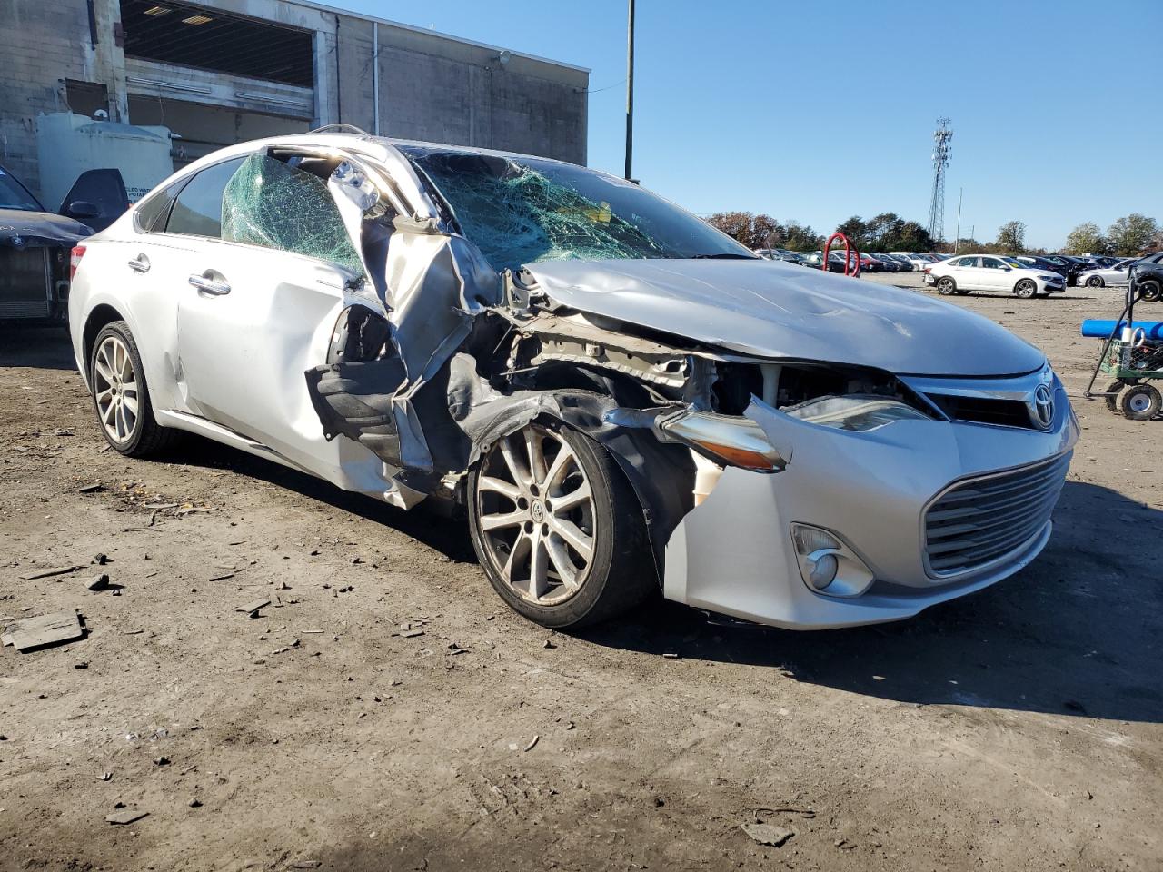 VIN 4T1BK1EBXDU046139 2013 TOYOTA AVALON no.4