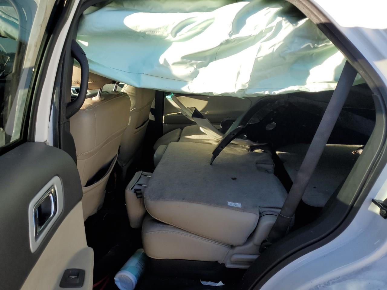 2014 Ford Explorer - Image 10