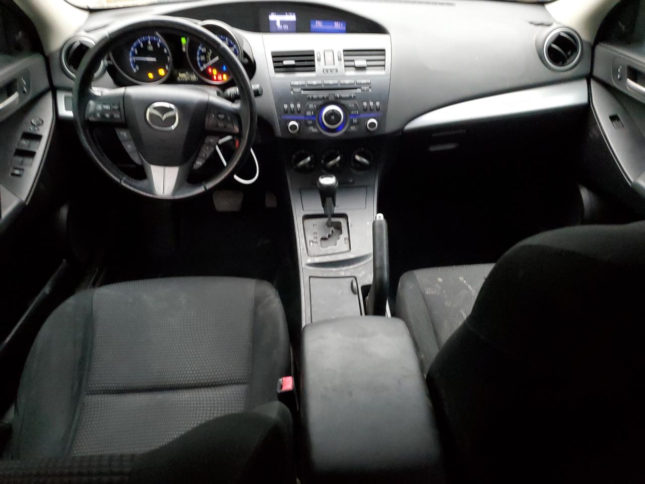 2012 Mazda 3 - Image 8