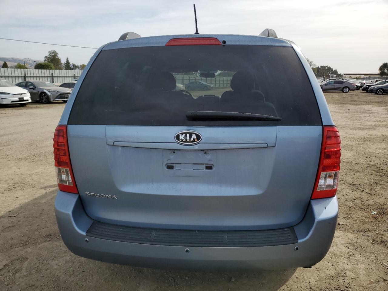 2012 Kia Sedona Lx VIN: KNDMG4C7XC6418645 Lot: 79535074