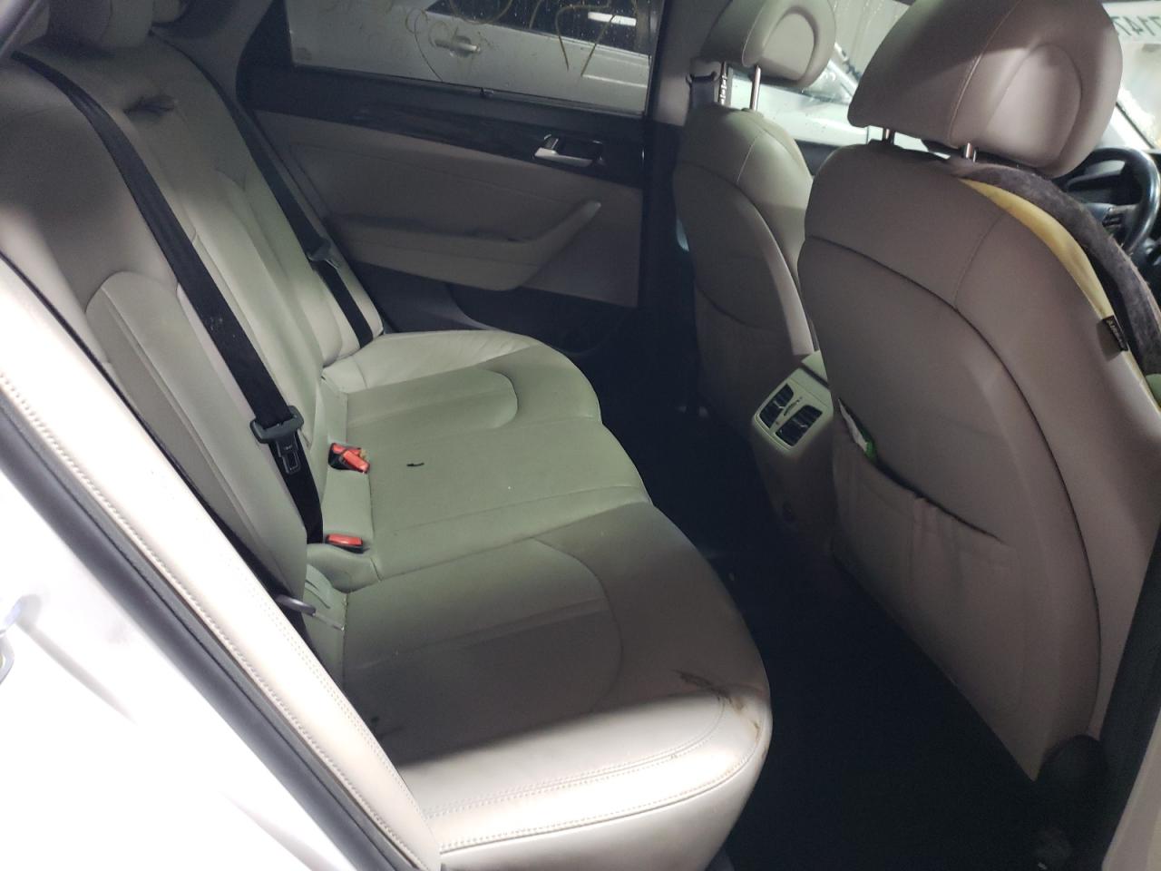 2017 Hyundai Sonata - Image 10