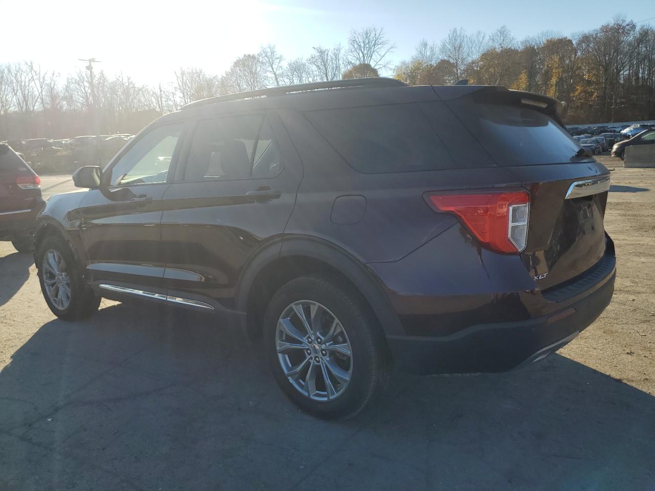 2022 Ford Explorer - Image 2