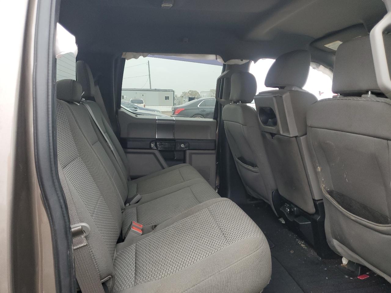 2018 Ford F-150 - Image 10