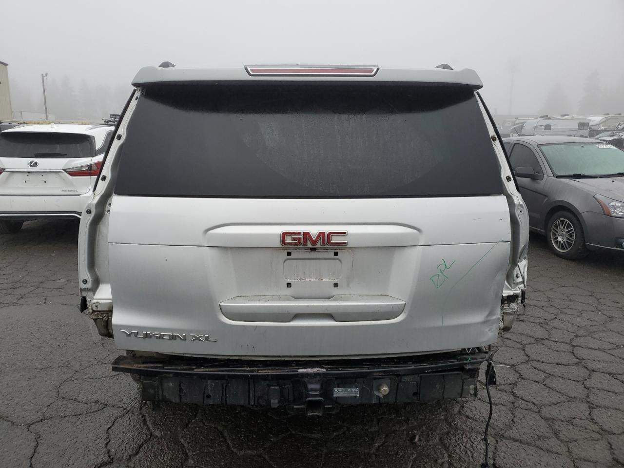 2019 GMC Yukon - Image 6