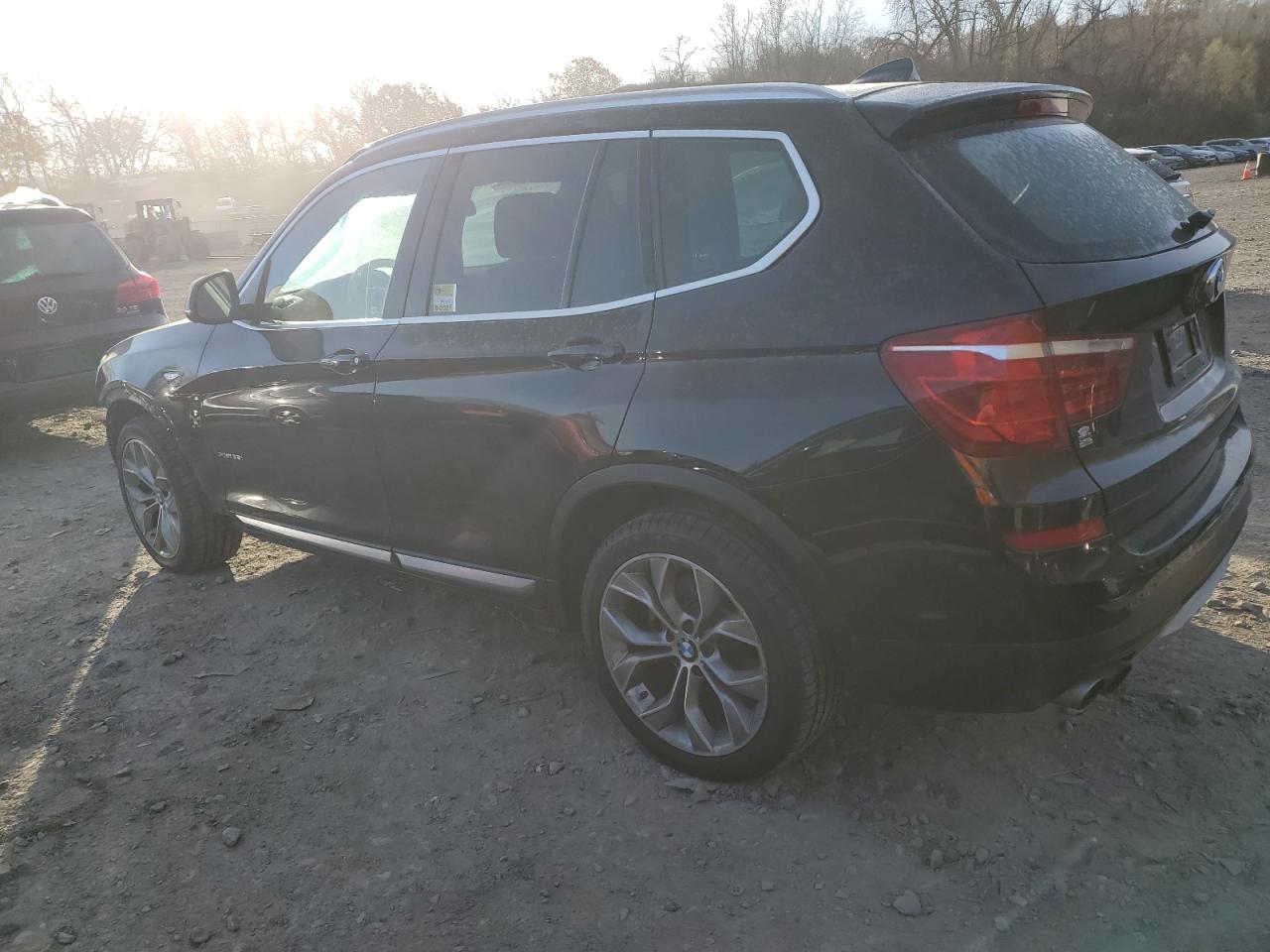 VIN 5UXWX7C54H0S19348 2017 BMW X3 no.2