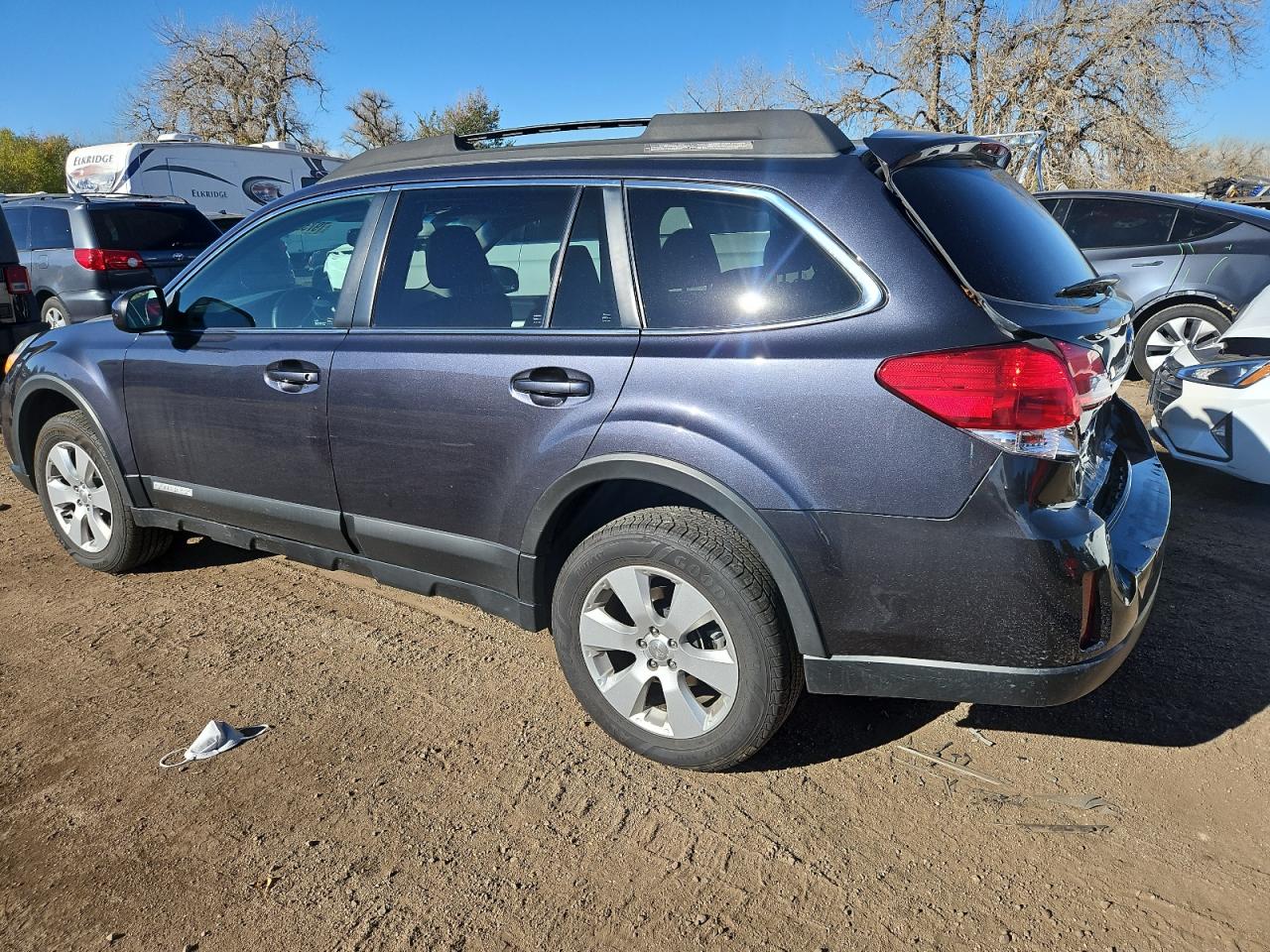 2011 Subaru Outback - Image 2