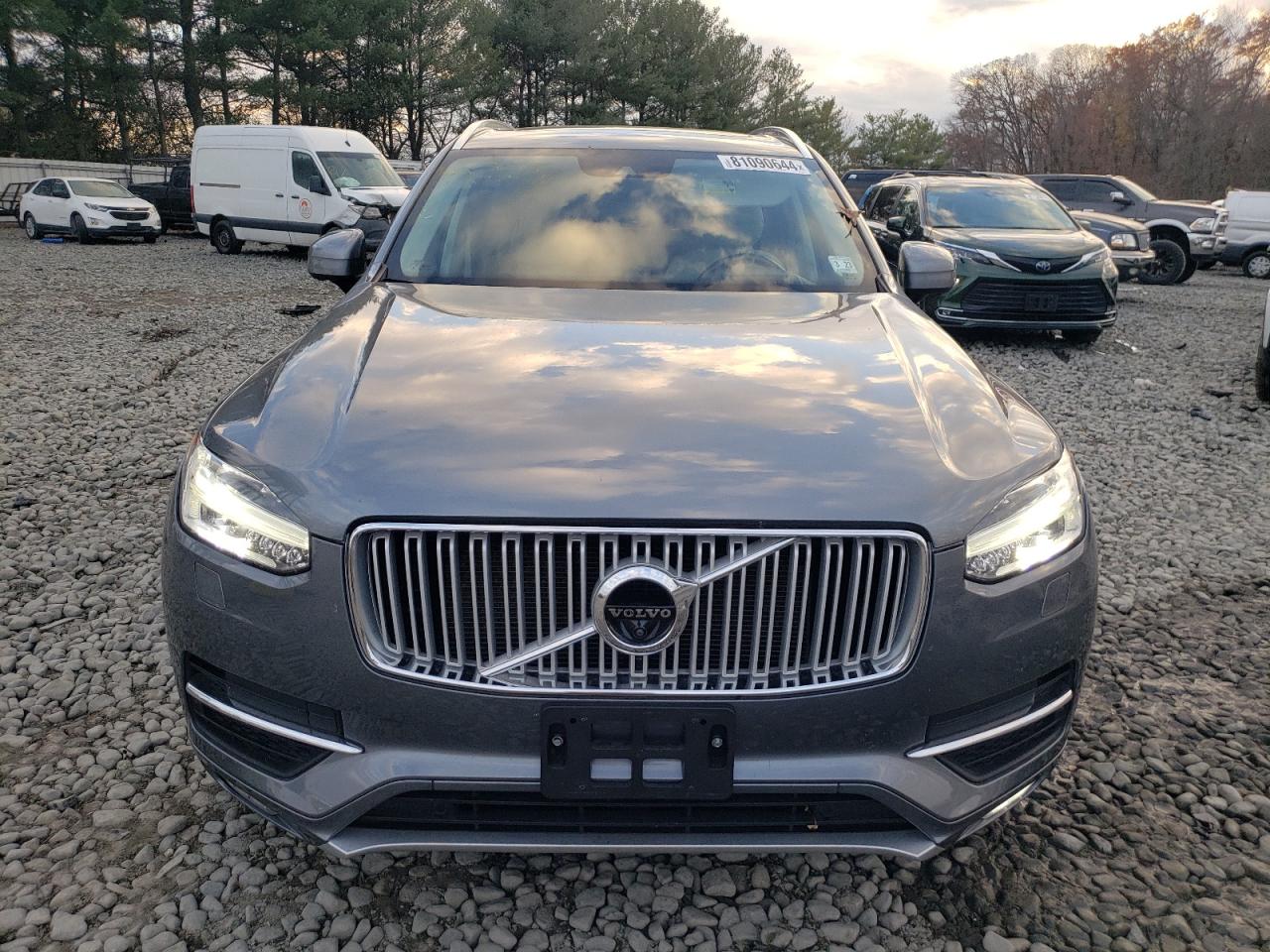 2017 Volvo XC90 - Image 5
