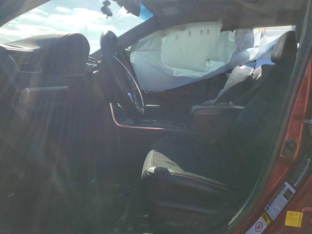 2015 Toyota Camry Hybrid VIN: 4T1BD1FK1FU169064 Lot: 61532825