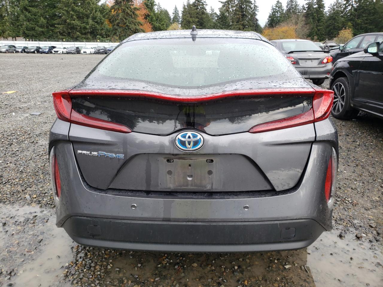 2017 Toyota Prius - Image 6