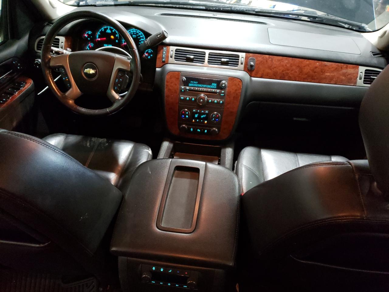 2014 Chevrolet Tahoe - Image 8