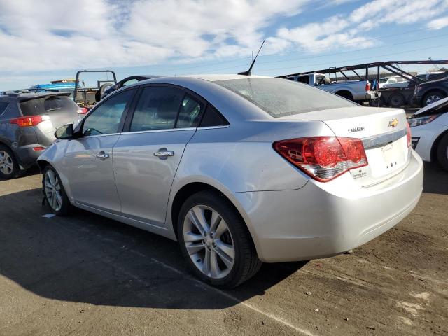 Sedans CHEVROLET CRUZE 2013 Srebrny