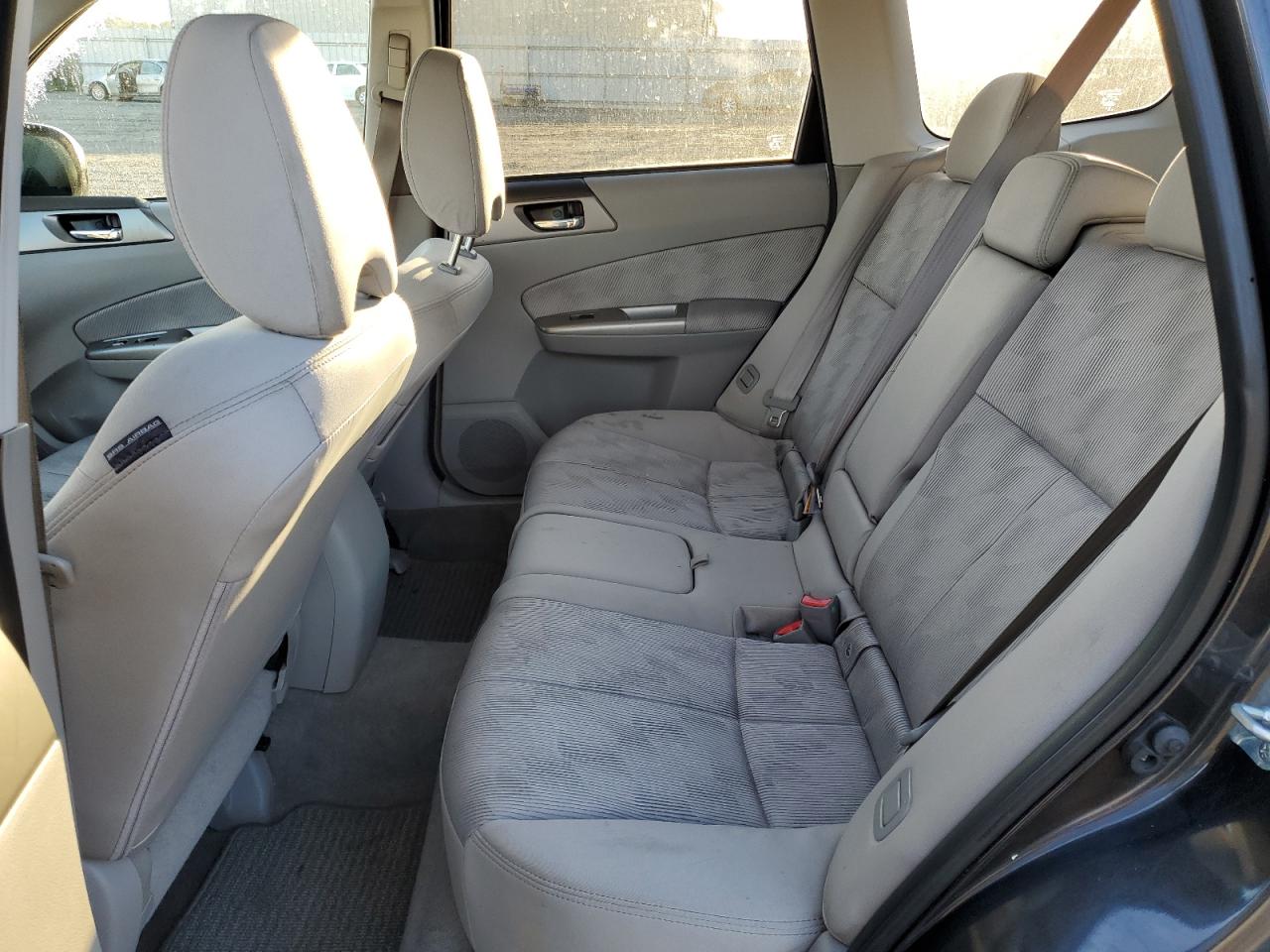 2009 Subaru Forester - Image 11