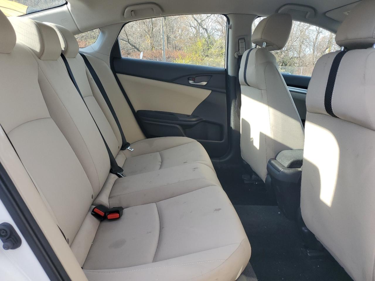 2019 Honda Civic - Image 10