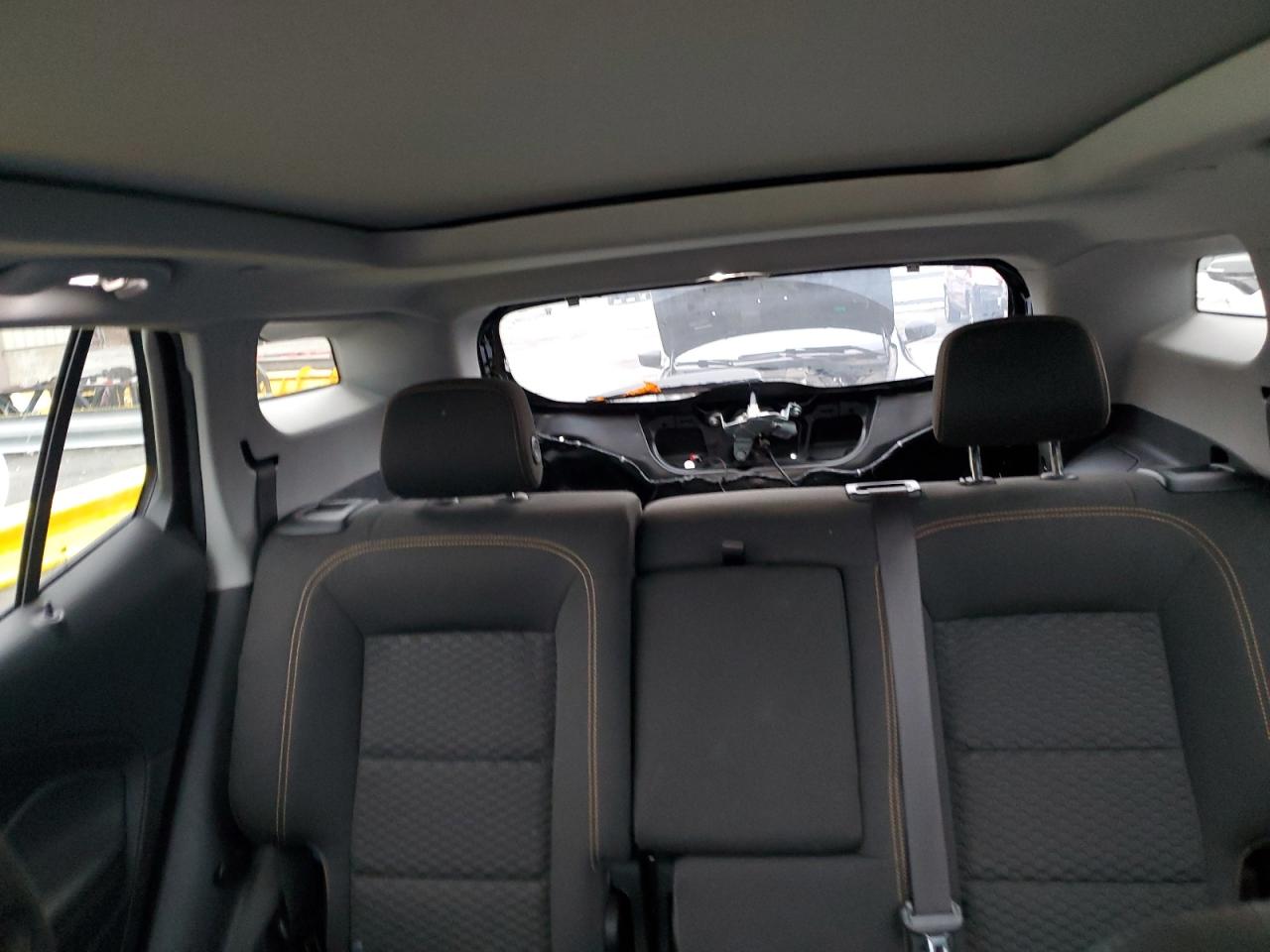 2020 GMC Terrain - Image 10