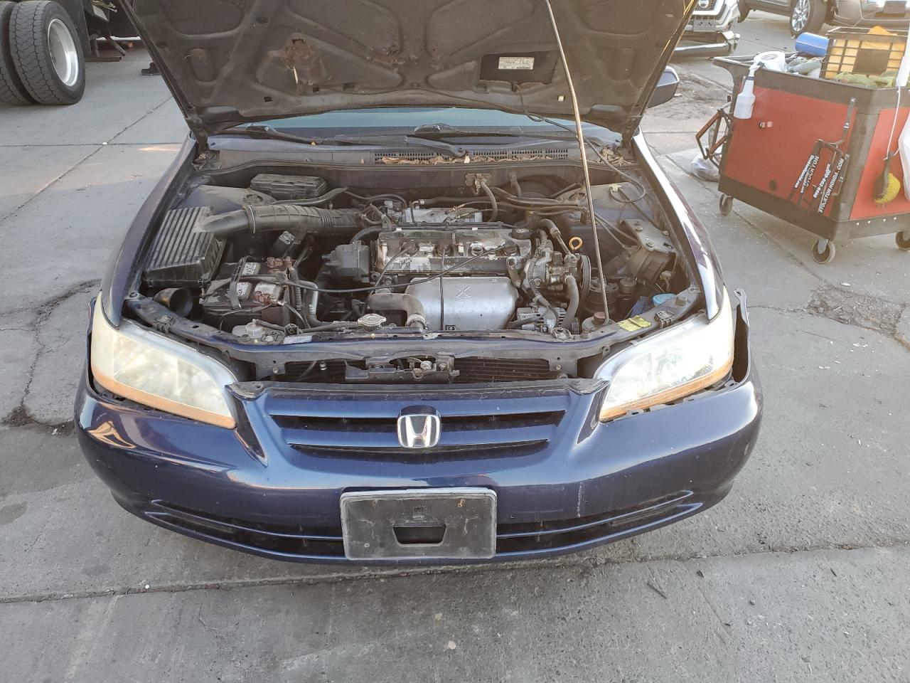 2001 Honda Accord Lx VIN: 3HGCG66511G712045 Lot: 81304334