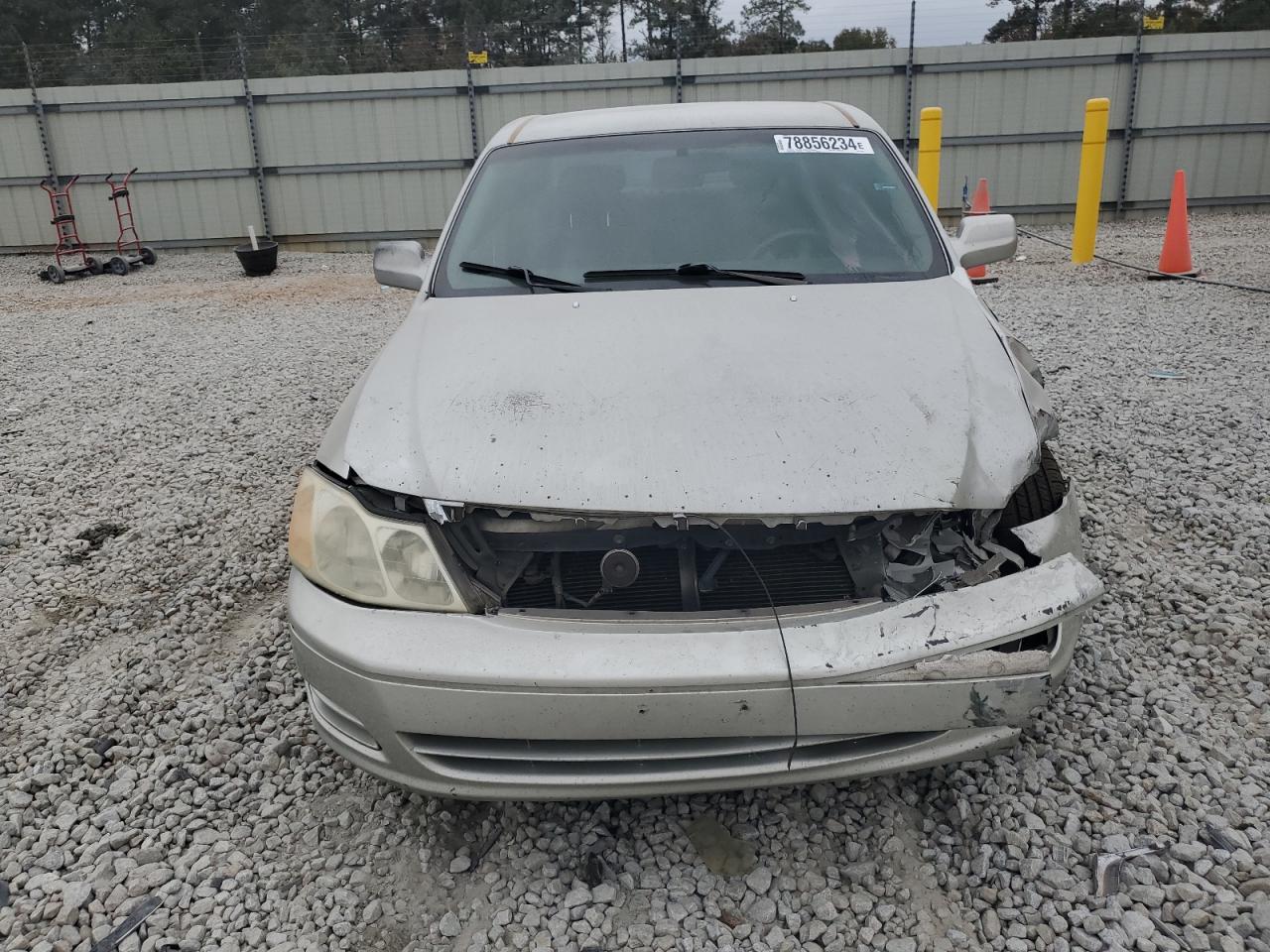 2001 Toyota Avalon - Image 5