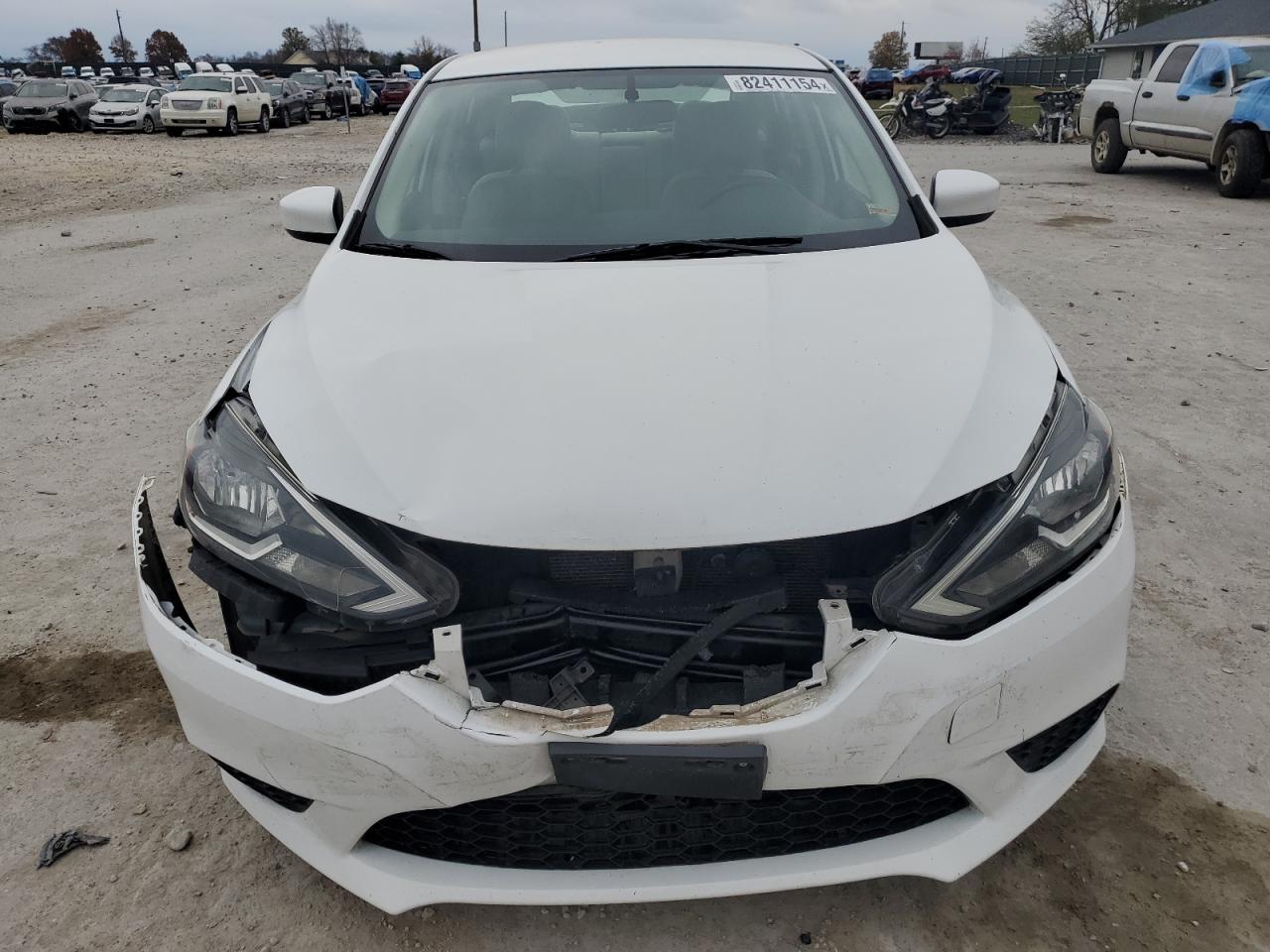 2017 Nissan Sentra - Image 5