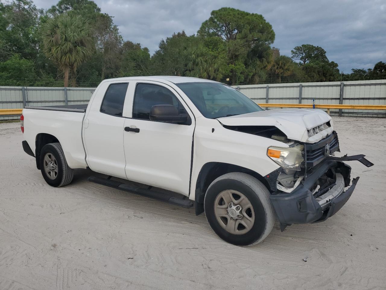 2016 Toyota Tundra - Image 4
