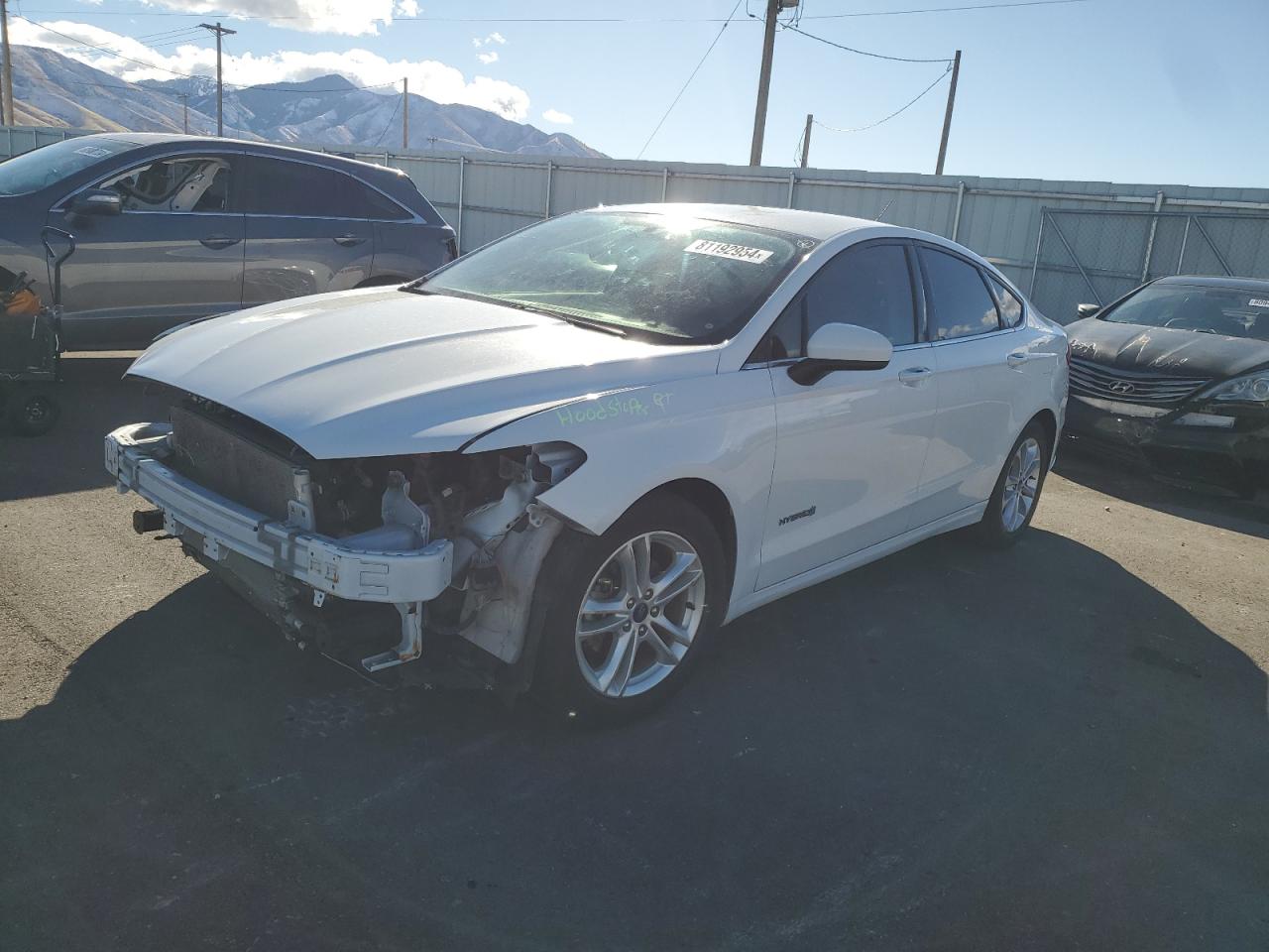 VIN 3FA6P0LU4JR281263 2018 FORD FUSION no.1