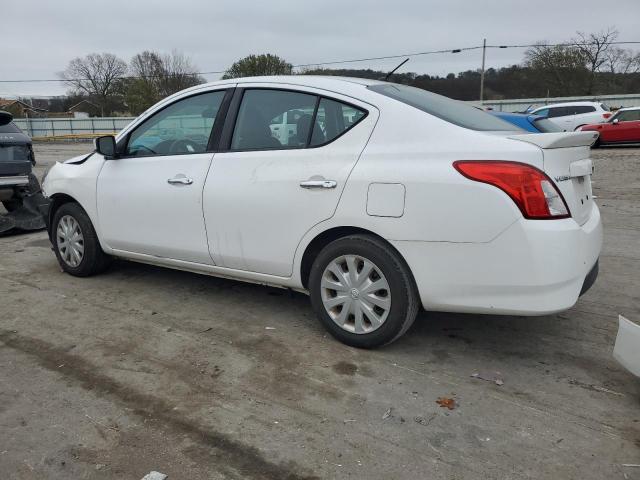  NISSAN VERSA 2018 Білий