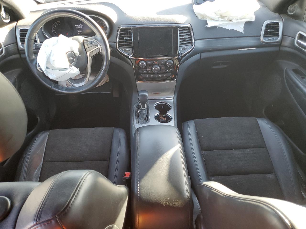 2020 Jeep Grand Cherokee - Image 8