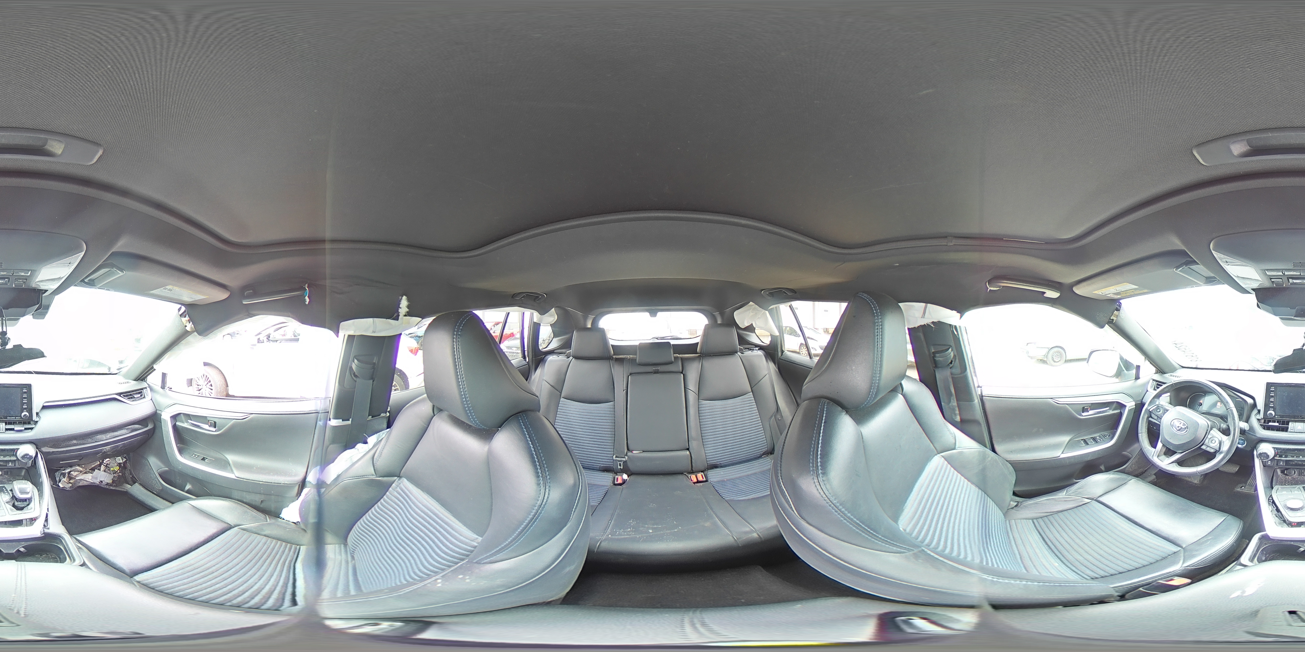 2019 Toyota RAV 4 - Image 14