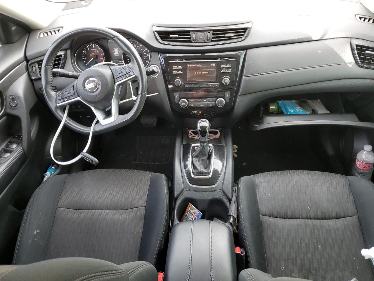 2017 Nissan Rogue - Image 8