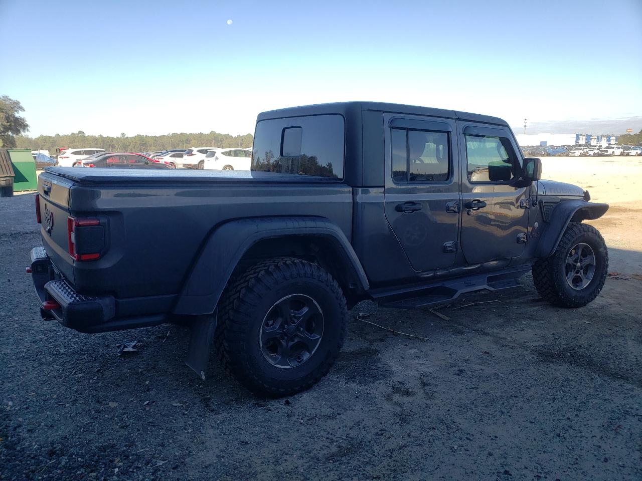 2020 Jeep Gladiator - Image 3