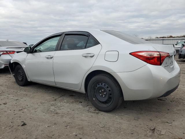  TOYOTA COROLLA 2018 Srebrny