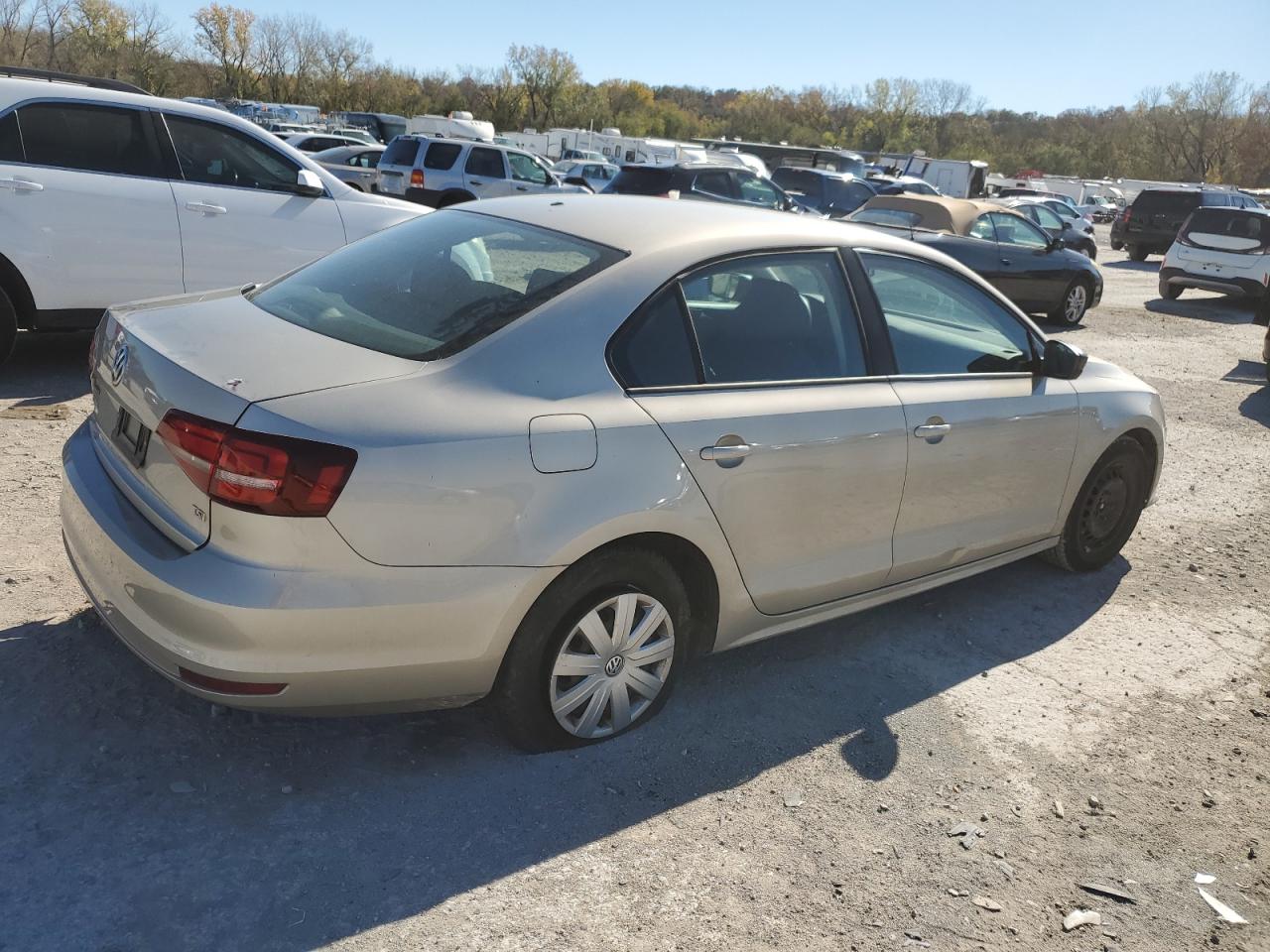 2016 Volkswagen Jetta - Image 3