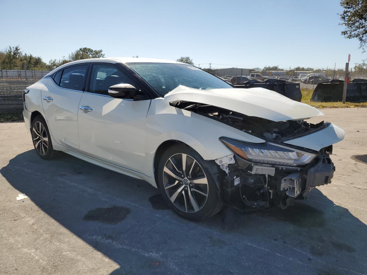 VIN 1N4AA6AV1KC367530 2019 NISSAN MAXIMA no.4