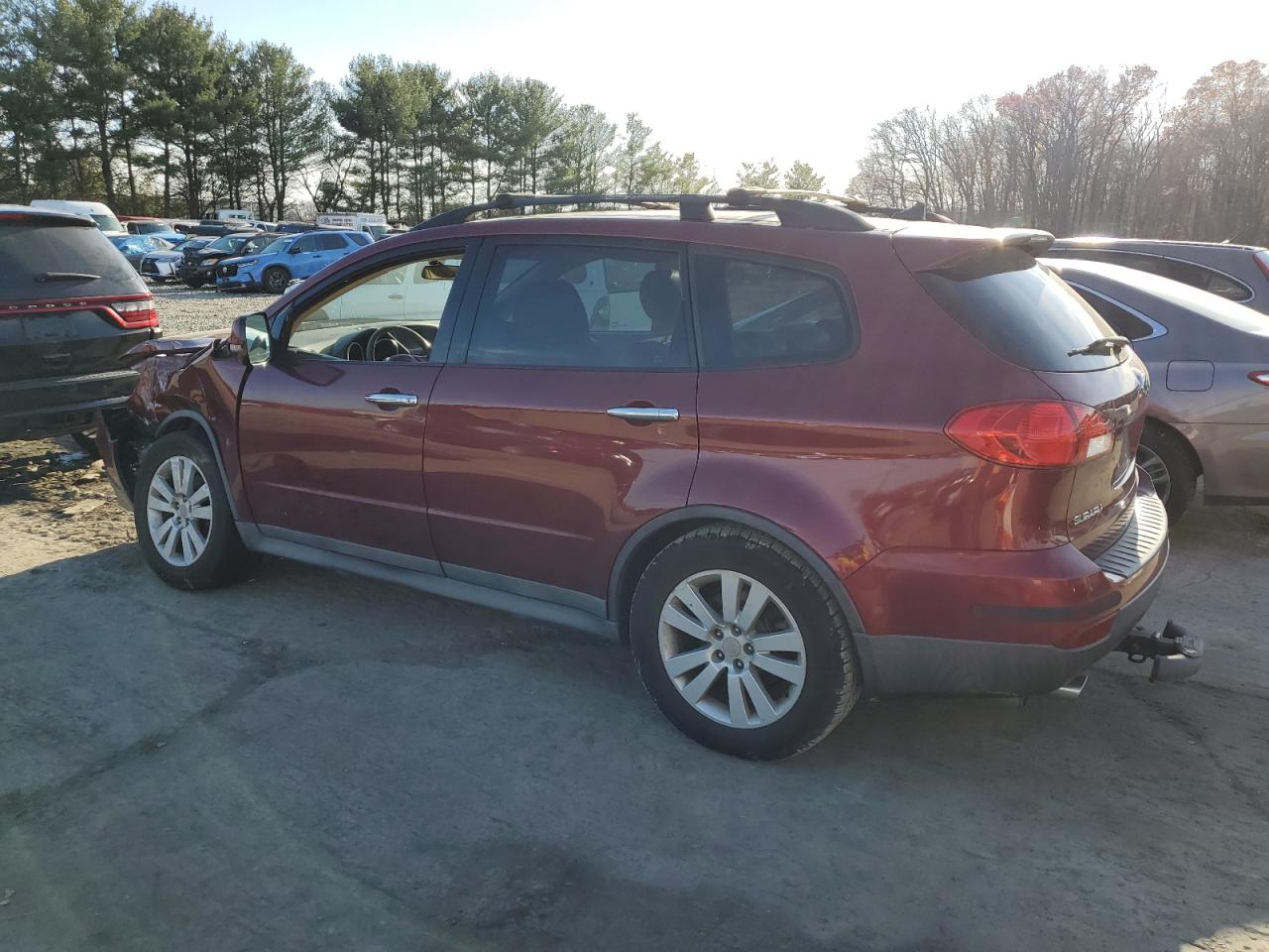 2009 Subaru Tribeca - Image 2