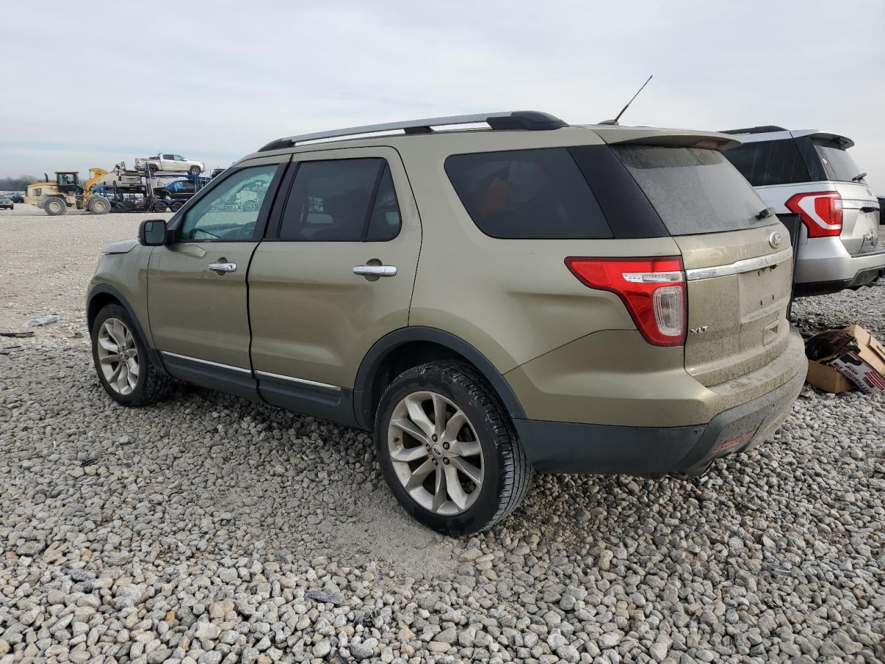 2013 Ford Explorer - Image 2
