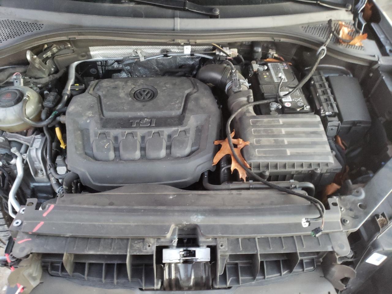 2021 Volkswagen Tiguan - Image 12