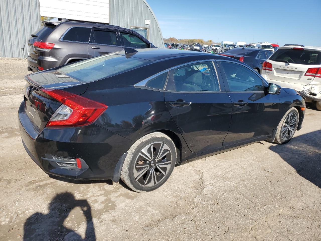 2016 Honda Civic - Image 3