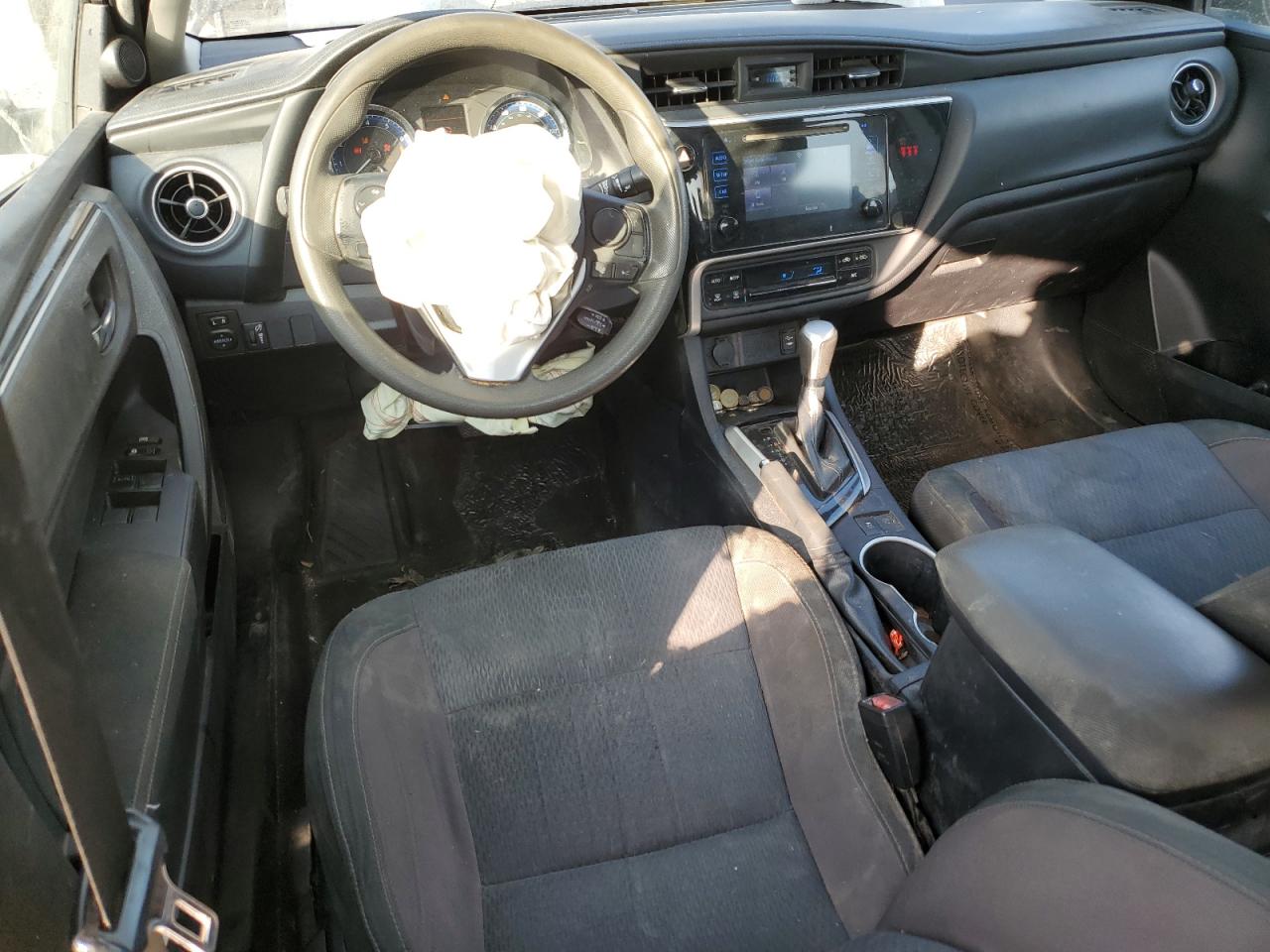 2018 Toyota Corolla - Image 8