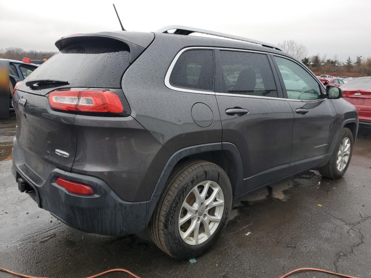 2016 Jeep Grand Cherokee - Image 3