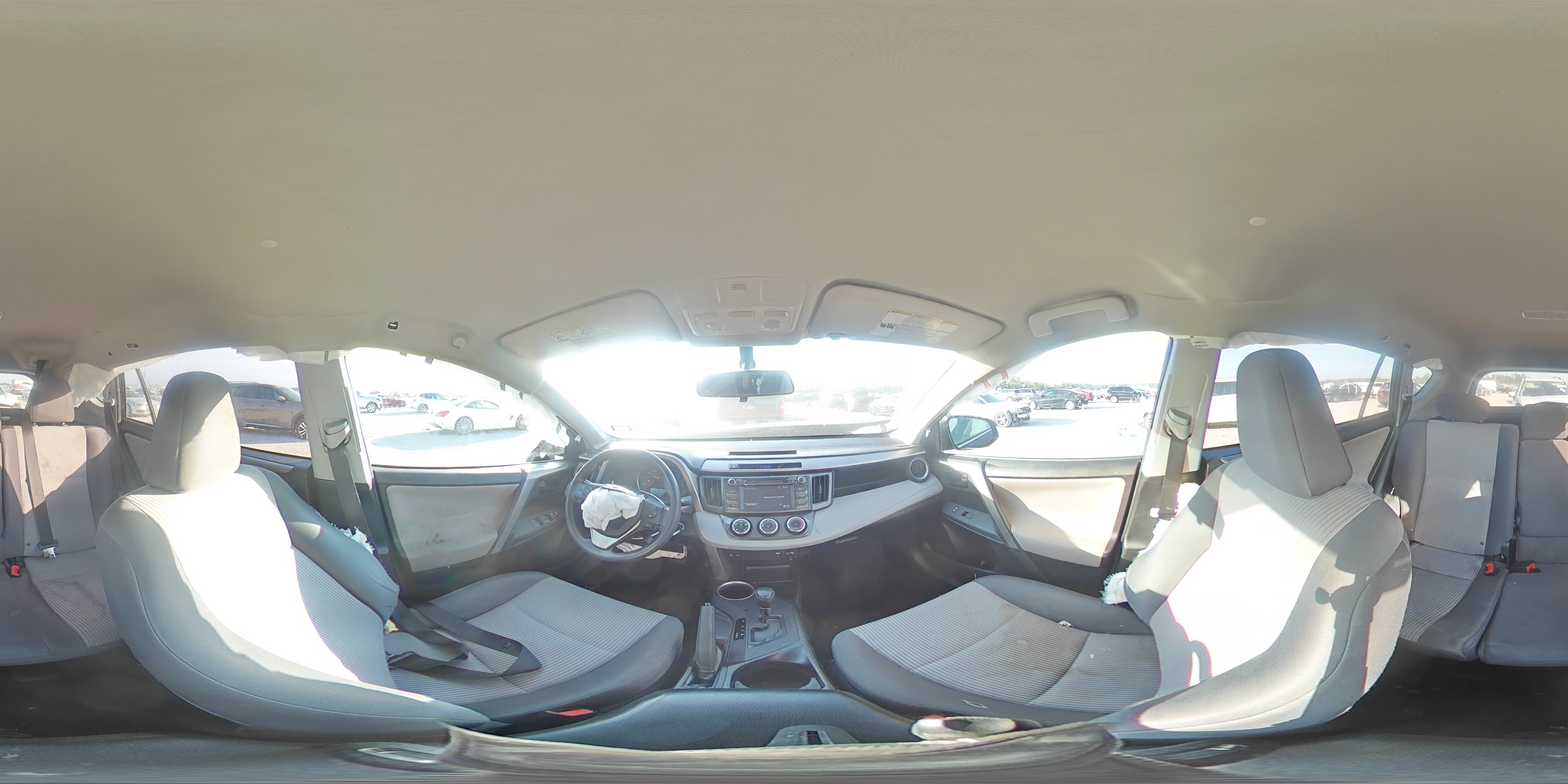 2015 Toyota RAV 4 - Image 14