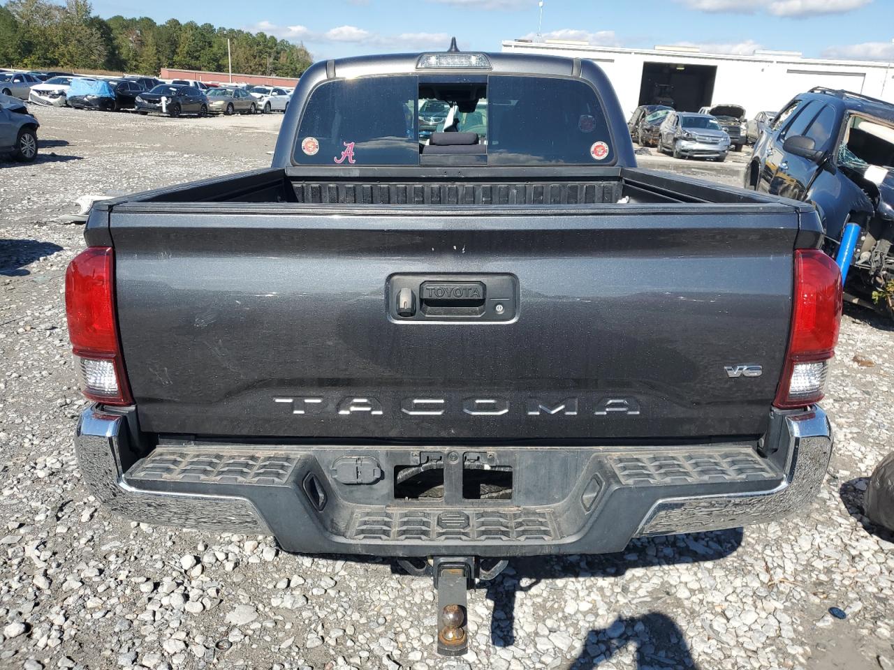2019 Toyota Tacoma - Image 6