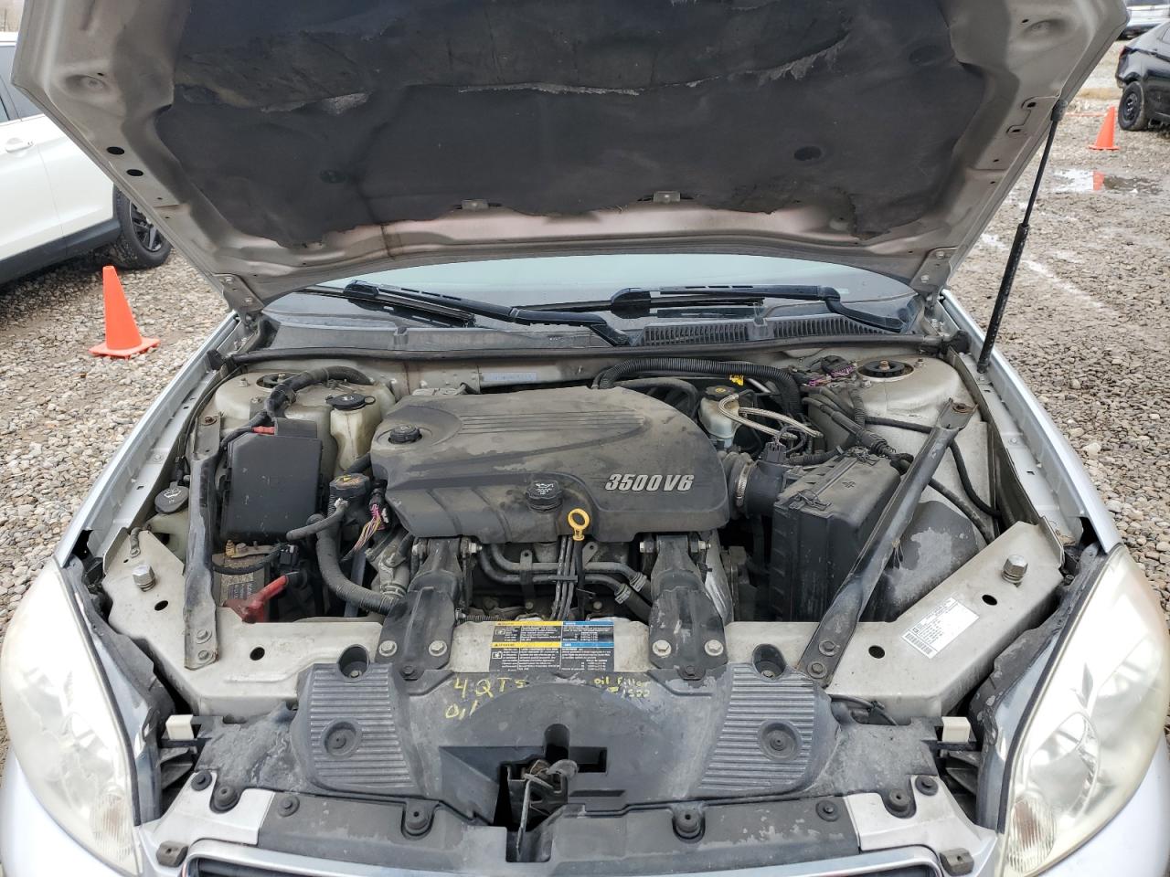 2009 Chevrolet Impala - Image 11