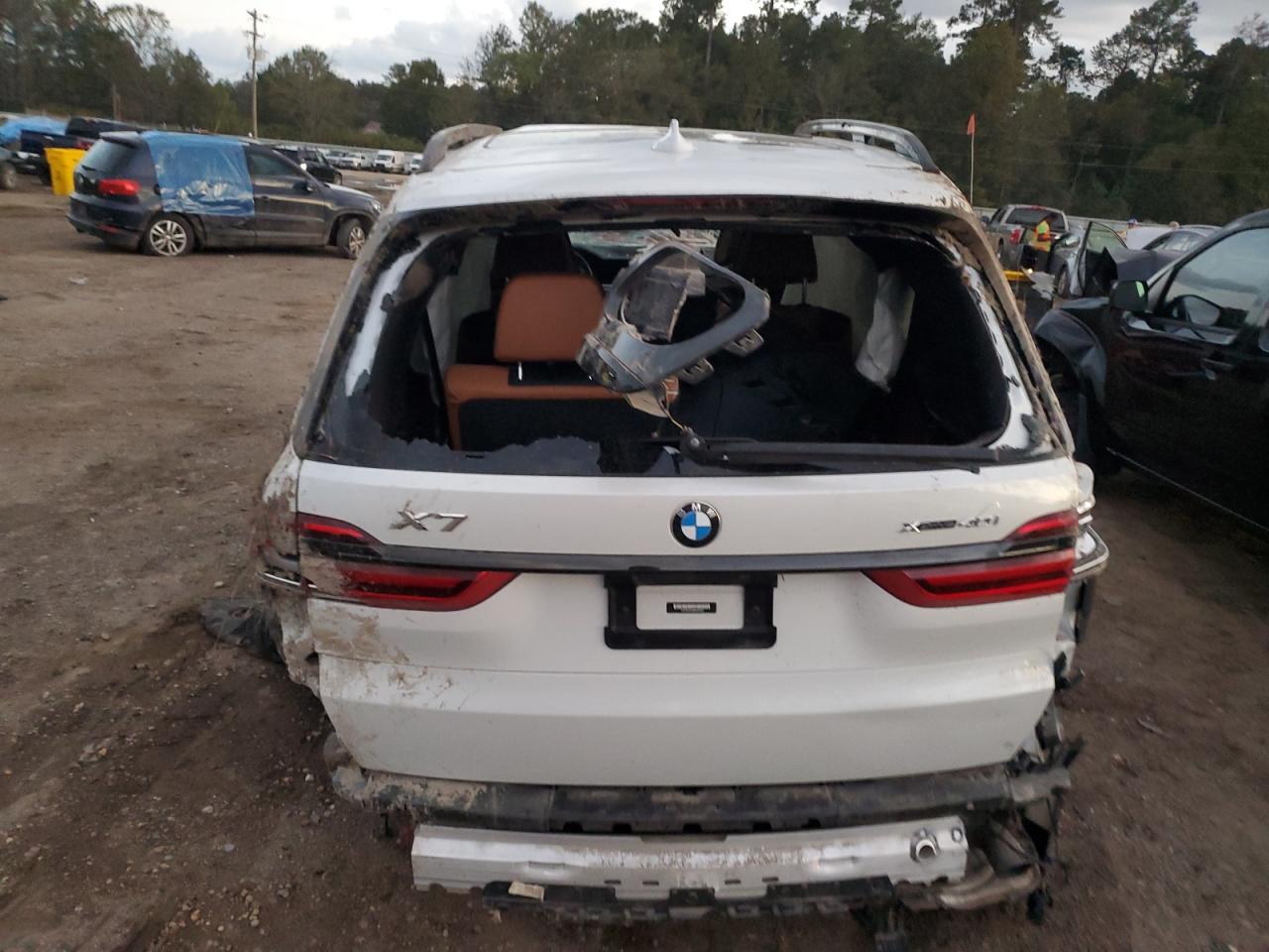 2022 BMW X7 - Image 6